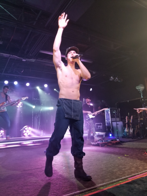 Granger Smith at Roseland Theater